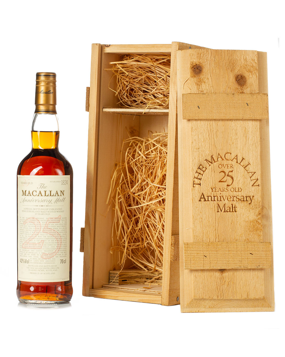 Macallan 25 Year Old Anniversary Malt 70cl bottle with case open