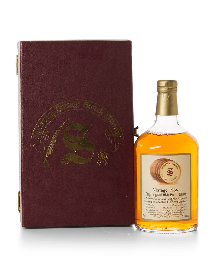 Macallan Glenlivet 1966 Signatory Vintage Bottled 1996 With Original Box